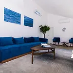 Seafront Luxury Fun Διαμέρισμα
