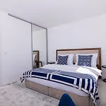 Seafront Luxury Fun Διαμέρισμα Τρογκίρ