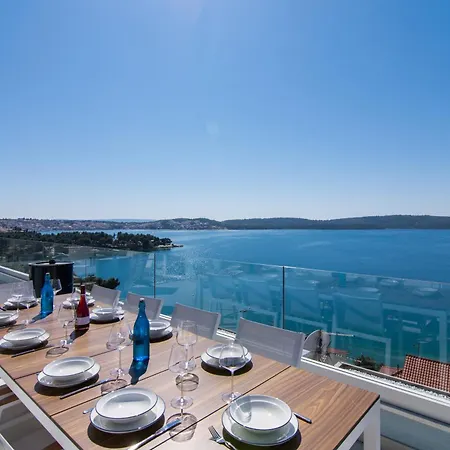 Seafront Luxury Fun Trogir