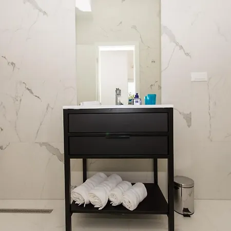 Apartman Seafront Luxury Fun *