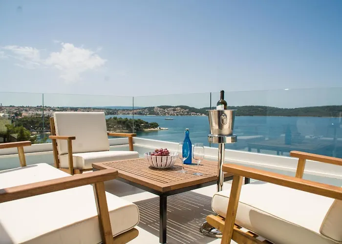 Apartament Seafront Luxury Fun