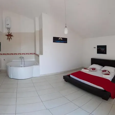 Seafront Luxury Fun Lägenhet Trogir