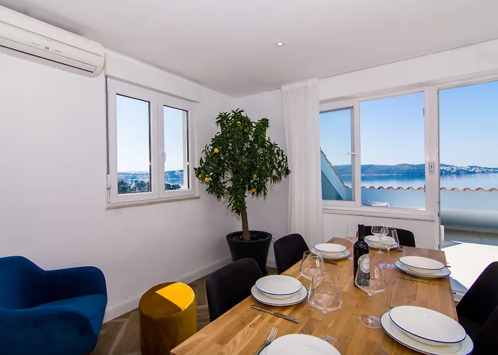 Seafront Luxury Fun Apartman