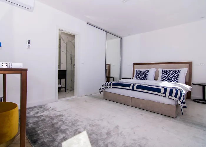 Seafront Luxury Fun * Trogir